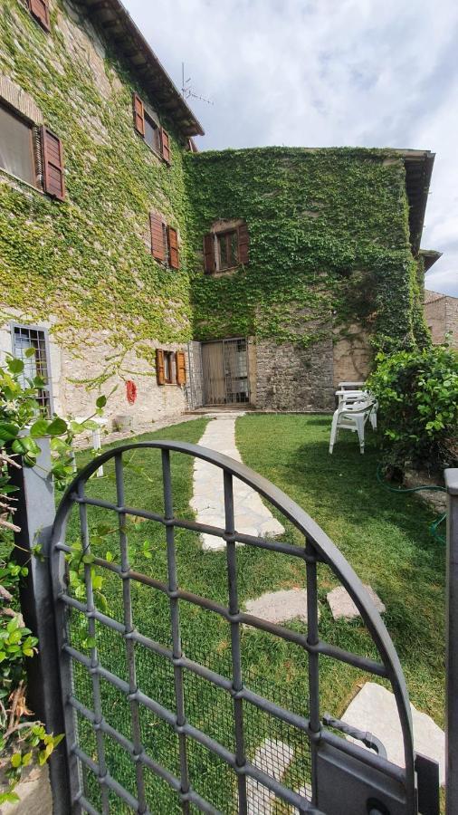 Il Borgo Di Cornillo Villa Meggiano Екстериор снимка